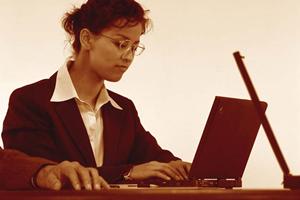 サポートもついたパソコンレンタルで安心